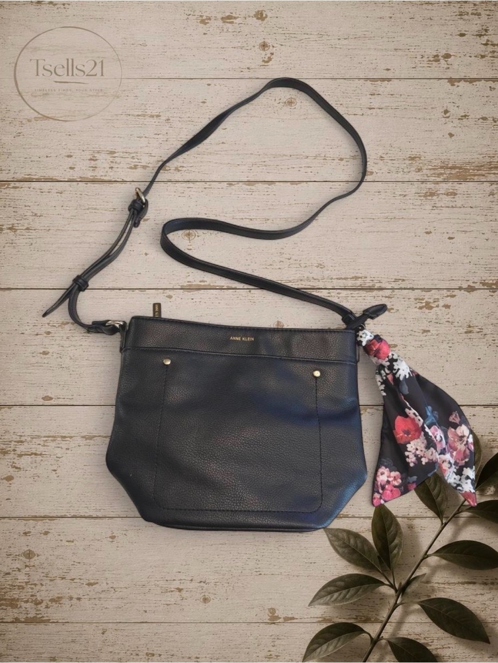 NWOT Anne Klein Black Pebbled Crossbody Bag